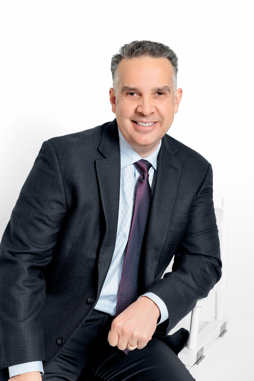 Damon L. Chavez, RE/MAX Professionals affiliate agent working with the Kenna Real Estate Group